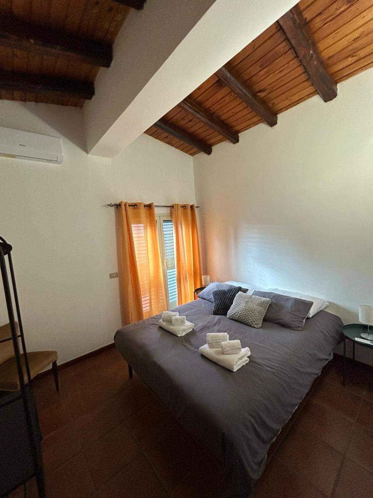 Otium54 Apartment Ragalna Bagian luar foto